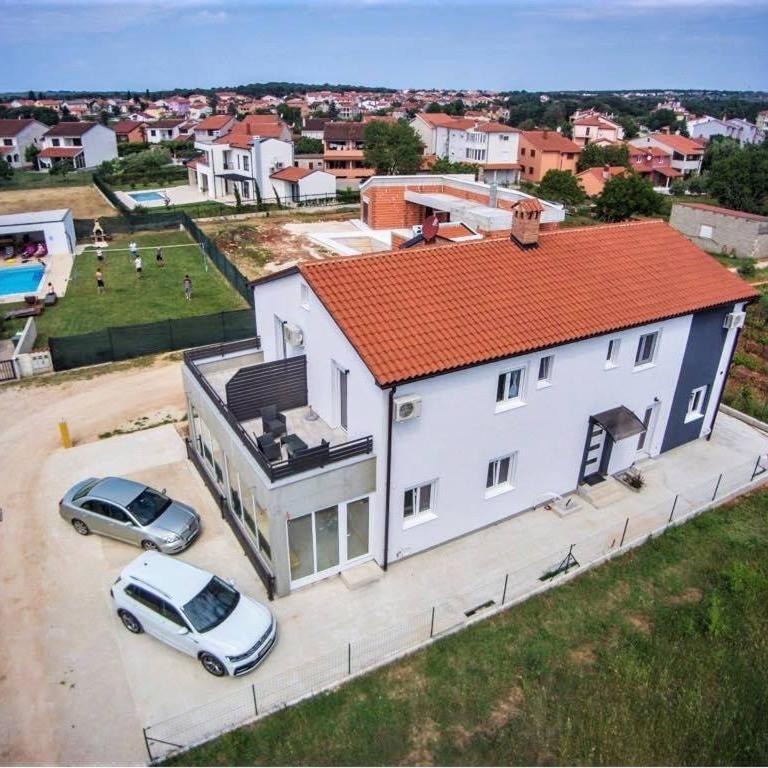 Apartments Mojeljeto Fažana Eksteriør billede