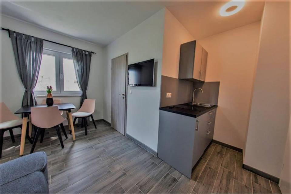 Apartments Mojeljeto Fažana Eksteriør billede