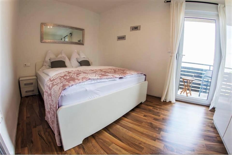 Apartments Mojeljeto Fažana Eksteriør billede